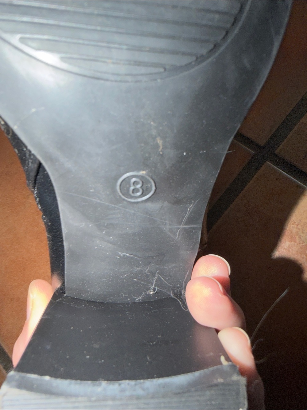 ✨ Super Cute Black Booties – Size 8 ✨ - Picture 3 of 5